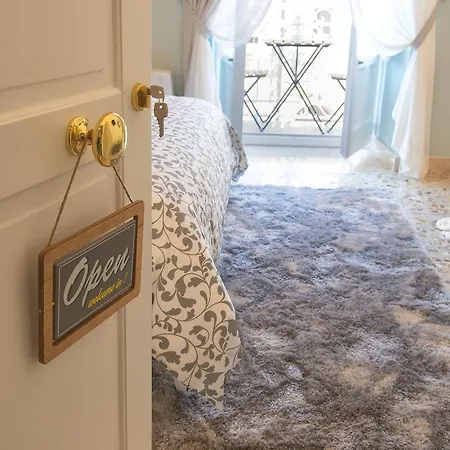 Bed & Breakfast Mimmo E Valeria *