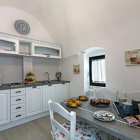 Mimmo E Valeria Bed & Breakfast 3*