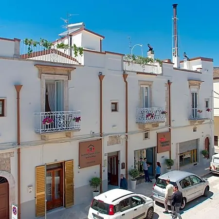 Mimmo E Valeria Bed & Breakfast 3*