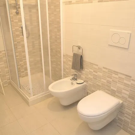 Mimmo E Valeria B&B 산테라모 인 콜레