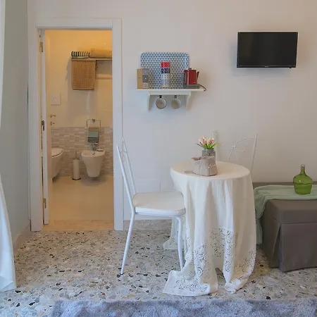 Mimmo E Valeria 3* 산테라모 인 콜레