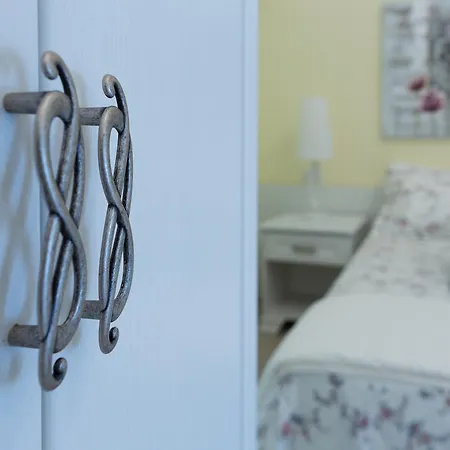 Mimmo E Valeria 산테라모 인 콜레